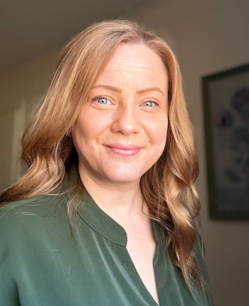 The bio image for fellow, Helen