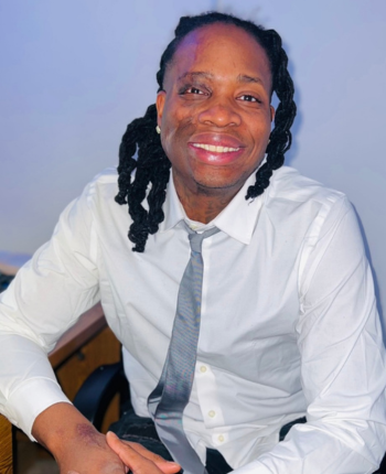 The bio image for fellow, Samantha Avalos.