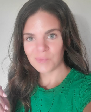 The bio image for fellow, Amanda Lawrence.